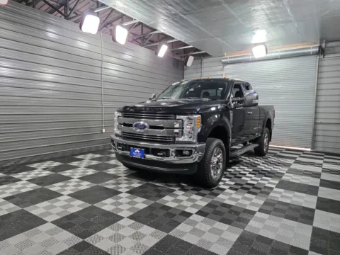 Gray 2018 Ford Super Duty F-350 SRW LARIAT for sale in Sykesville, MD