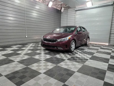 Black 2018 Kia Forte LX for sale in Sykesville, MD