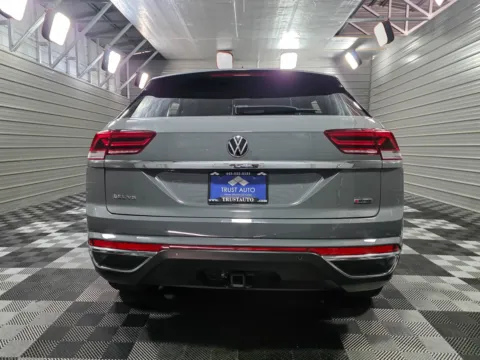 More photos of 2021 Volkswagen Atlas Cross Sport 3.6L V6 SEL Premium at Trust Auto, MD