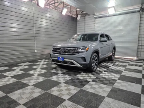 Black 2021 Volkswagen Atlas Cross Sport 3.6L V6 SEL Premium for sale in Sykesville, MD