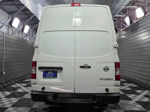 More photos of 2018 Nissan NV Cargo SL at Trust Auto, MD