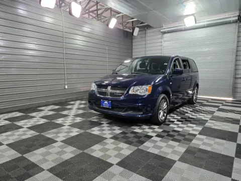 Silver 2014 Dodge Grand Caravan SE 30th Anniversary for sale in Sykesville, MD