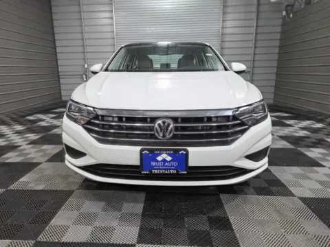 Another view of 2021 Volkswagen Jetta SE 4-Door Sedan for sale in Sykesville, MD at Trust Auto