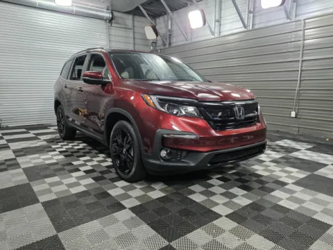 More photos of 2022 Honda Pilot Special Edition AWD 8-Passenger SUV at Trust Auto, MD