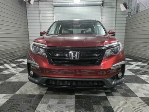 Another view of 2022 Honda Pilot Special Edition AWD 8-Passenger SUV for sale in Sykesville, MD at Trust Auto