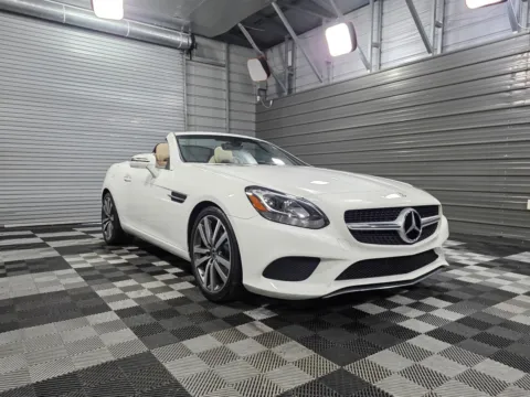 More photos of 2019 Mercedes-Benz SLC 300 Hard-Top Convertible w/Premium Pkg at Trust Auto, MD
