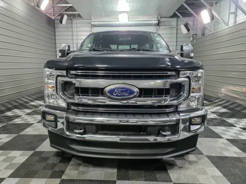 Another view of 2022 Ford Super Duty F-350 SRW XLT 4WD Super Cab 8Ft Long Bed 6.2L V8 Pickup Truck w/5TH Wheel/Premium Pkg for sale in Sykesville, MD at Trust Auto
