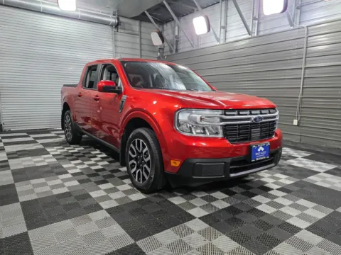 More photos of 2023 Ford Maverick LARIAT Super Crew Hybrid Pickup Truck w/Luxury Pkg at Trust Auto, MD