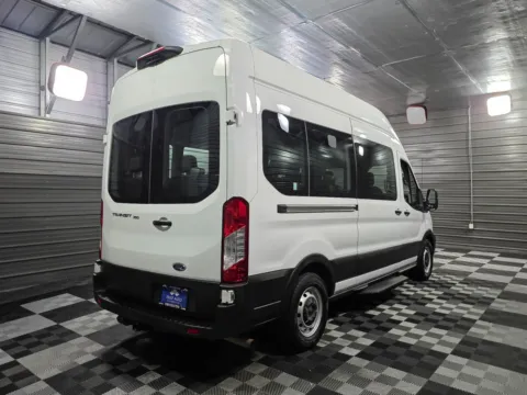 More photos of 2022 Ford Transit T-350 15-Passenger XL 148''WB High Roof Minivan/Van at Trust Auto, MD