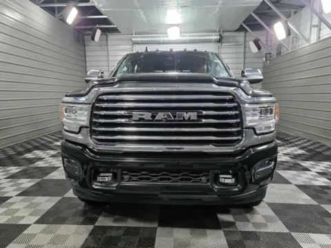 Photos of 2019 Ram 3500 Limited for sale in Sykesville, MD at Trust Auto