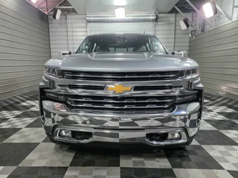Another view of 2021 Chevrolet Silverado 1500 LTZ 4WD Crew Cab 6.2L Ecotec V8 Pickup Truck w/Premium/Technology Pkgs for sale in Sykesville, MD at Trust Auto