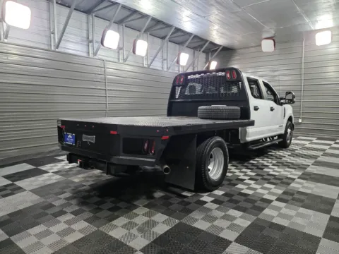 More photos of 2022 Ford Super Duty F-350 Chassis Flatbed XL DRW Crew Cab Dually 6.7L Diesel Pickup Truck at Trust Auto, MD