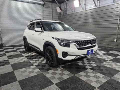 More photos of 2022 Kia Seltos Nightfall AWD SUV at Trust Auto, MD