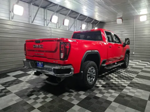More photos of 2022 GMC Sierra 3500HD SLE 4WD Crew Cab Duramax Diesel Pickup Truck at Trust Auto, MD