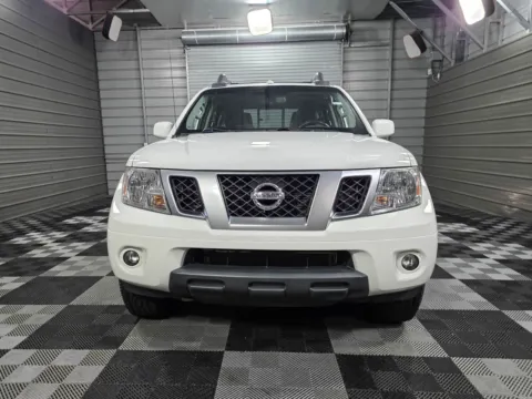 Another view of 2016 Nissan Frontier PRO-4X 4WD Crew Cab Pickup Truck w/Luxury Pkg for sale in Sykesville, MD at Trust Auto