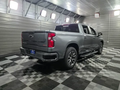 More photos of 2021 Chevrolet Silverado 1500 RST 4WD Crew Cab 5.3L Ecotec3 Pickup Truck w/All Star Edition Plus/Z71 Off-Road Pkg at Trust Auto, MD