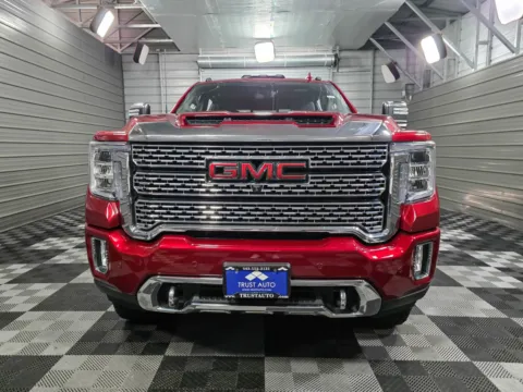 Another view of 2022 GMC Sierra 3500HD Denali 4WD Crew Cab Long Bed Dually Duramax Diesel Pickup Truck w/Ultimate Pkg for sale in Sykesville, MD at Trust Auto