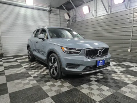 More photos of 2020 Volvo XC40 Momentum AWD SUV at Trust Auto, MD