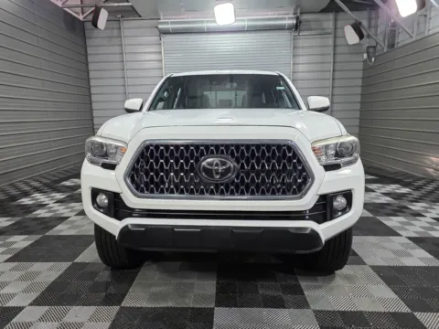 Another view of 2018 Toyota Tacoma TRD Off Road 4WD Double Cab Pickup Truck for sale in Sykesville, MD at Trust Auto