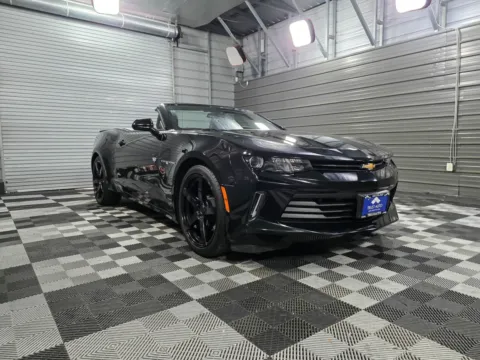 More photos of 2017 Chevrolet Camaro 1LT Soft-Top 6-Speed Manual Convertible at Trust Auto, MD