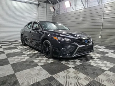 More photos of 2023 Toyota Camry SE Hybrid-Electric Sedan at Trust Auto, MD