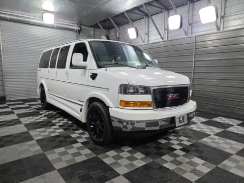 More photos of 2021 GMC Savana 2500 7-Passenger Limited Explorer SE 135 WB Luxury Conversion Van w/Entertainment Pkg at Trust Auto, MD