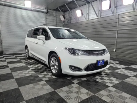 More photos of 2019 Chrysler Pacifica Touring L 35th Anniversary 8-Passenger Minivan/Van at Trust Auto, MD