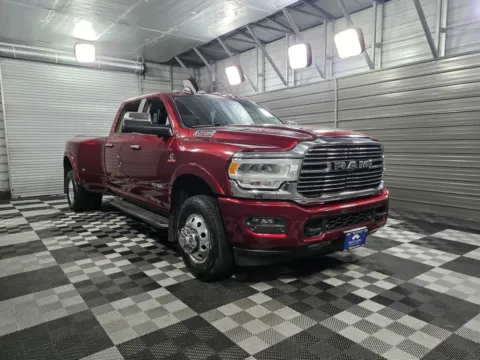 More photos of 2020 Ram 3500 Laramie DRW 4WD Crew Cab Dually Long Bed HO 6.7L Cummins Diesel Pickup Truck at Trust Auto, MD