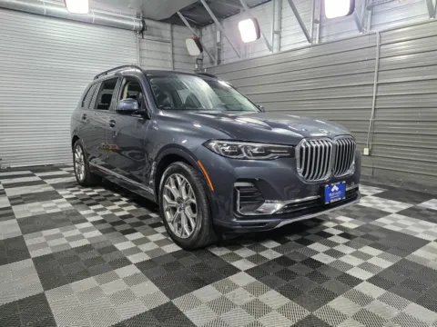 More photos of 2021 BMW X7 xDrive40i AWD 6-Passenger Hybrid Luxury SUV w/Premium Pkg at Trust Auto, MD