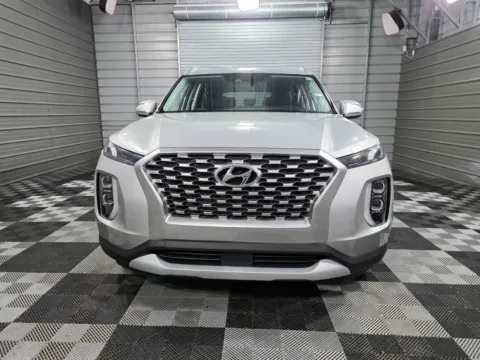 Photos of 2022 Hyundai Palisade SEL for sale in Sykesville, MD at Trust Auto