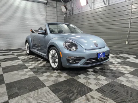 More photos of 2019 Volkswagen Beetle Final Edition SEL Soft-Top Convertible at Trust Auto, MD