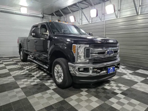 Another view of 2018 Ford Super Duty F-350 SRW Limited for sale in Sykesville, MD at Trust Auto