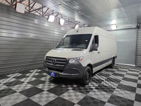 Black 2020 Mercedes-Benz Sprinter Crew Van 2500 for sale in Sykesville, MD