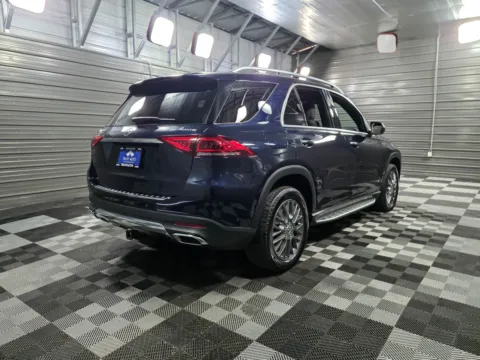 More photos of 2022 Mercedes-Benz GLE 450 at Trust Auto, MD