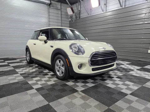 More photos of 2021 MINI Hardtop 2-Door Cooper Hatchback at Trust Auto, MD