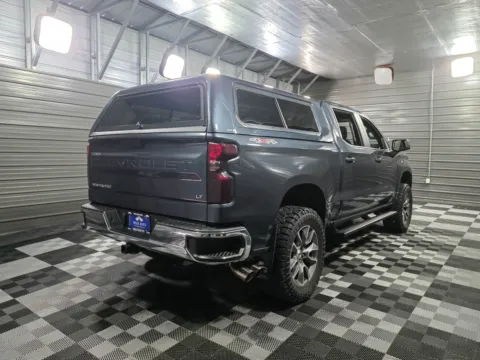 More photos of 2021 Chevrolet Silverado 1500 LT 4WD Crew Cab 5.3L V8 Pickup Truck w/Decked Storage System at Trust Auto, MD
