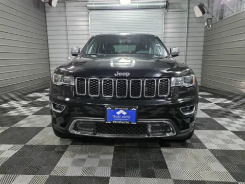 Another view of 2021 Jeep Grand Cherokee Limited 4WD SUV for sale in Sykesville, MD at Trust Auto