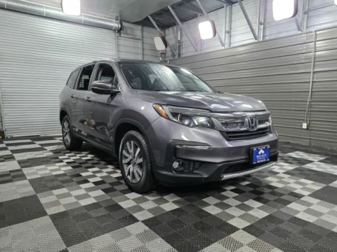 More photos of 2020 Honda Pilot EX-L AWD 8-Passenger SUV at Trust Auto, MD