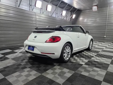 More photos of 2017 Volkswagen Beetle Convertible 1.8T Classic at Trust Auto, MD