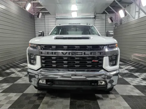 Another view of 2022 Chevrolet Silverado 2500HD LT 4WD Crew Cab 6.6L V8 Pickup Truck w/Convenience Pkg for sale in Sykesville, MD at Trust Auto