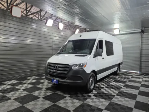 Black 2022 Mercedes-Benz Sprinter Crew Van 2500 for sale in Sykesville, MD