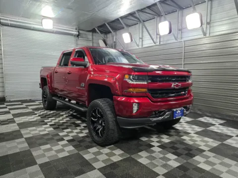 More photos of 2018 Chevrolet Silverado 1500 LT 4WD Crew Cab 5.3L Ecotec3 Pickup Truck w/ROCKY RIDGE K2 Edition at Trust Auto, MD