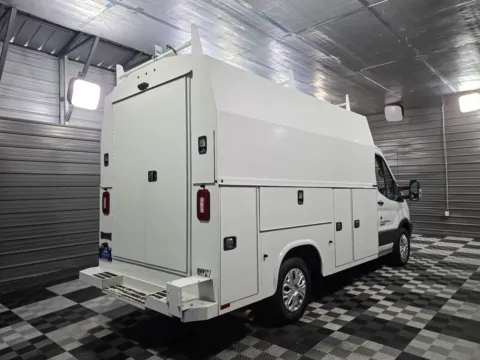 More photos of 2018 Ford Transit Cutaway 350 at Trust Auto, MD