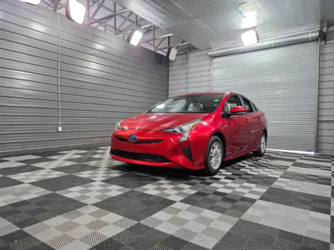 Red 2017 Toyota Prius Three Touring for sale in Sykesville, MD
