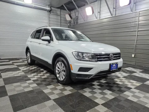 More photos of 2019 Volkswagen Tiguan SE 4Motion AWD 7-Passenger SUV at Trust Auto, MD