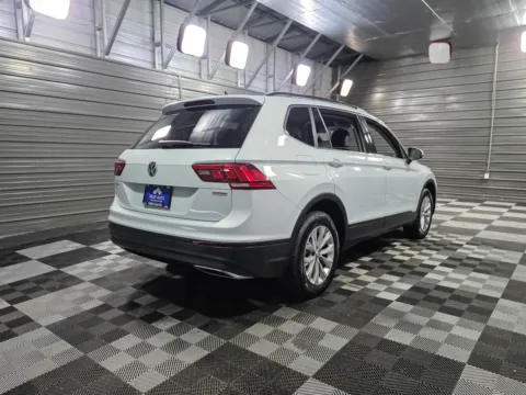 More photos of 2019 Volkswagen Tiguan SE 4Motion AWD 7-Passenger SUV at Trust Auto, MD