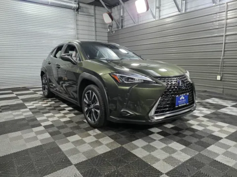 More photos of 2021 Lexus UX 250h AWD Hybrid SUV w/Premium Pkg at Trust Auto, MD