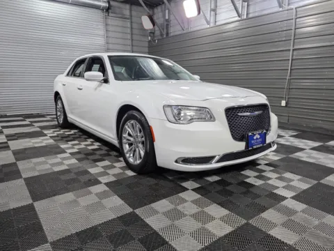 More photos of 2019 Chrysler 300 Touring L Sedan at Trust Auto, MD