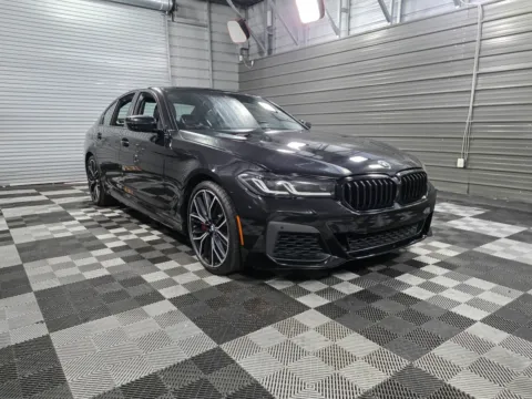 More photos of 2022 BMW 5 Series 540i Luxury 4-Door Sedan w/Premium/M Sport Pkgs at Trust Auto, MD