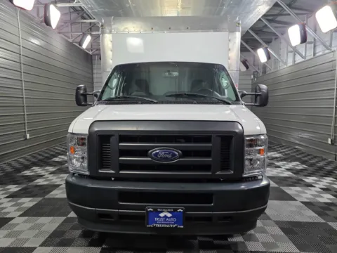 Another view of 2022 Ford E-Series E-350 Cutaway DRW 176''WB Dually 16FT Box Commercial/Utility/Service Truck for sale in Sykesville, MD at Trust Auto